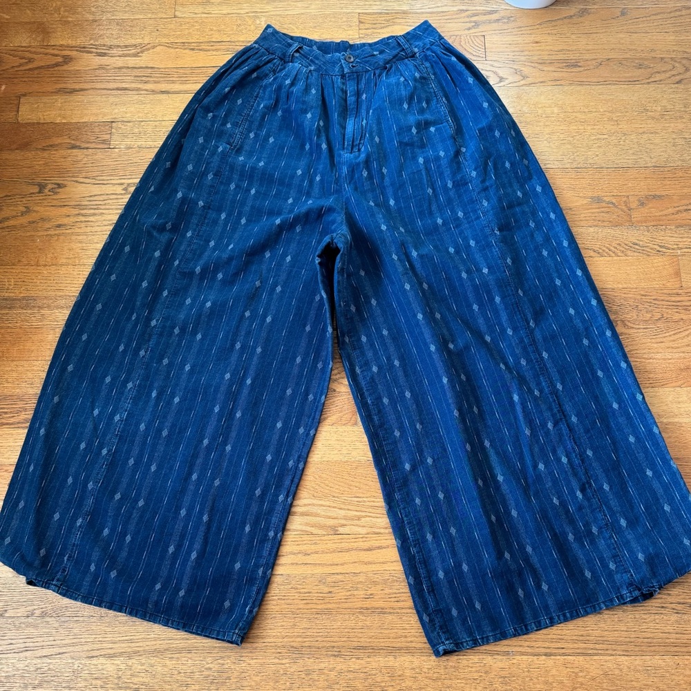 Wide-Leg Pants - Picture 12 of 12